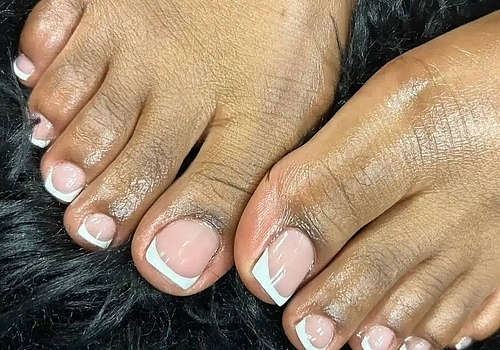 Why Getting Regular Pedicures in St. Cloud is Great for Your Feet